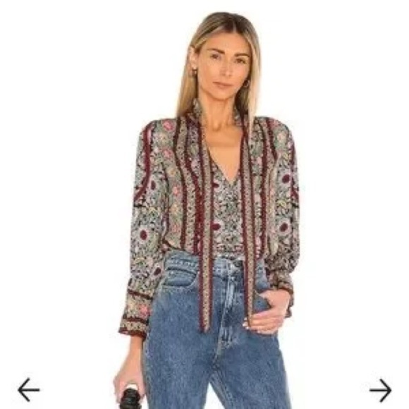 Alice + Olivia Tops - Alice + Olivia Red Brown Graphic Tie Front Blouse